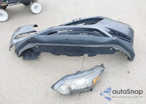 2018 Honda Hr-V Lx z USA, uszkodzony, nr VIN 3CZRU5H35JM717526